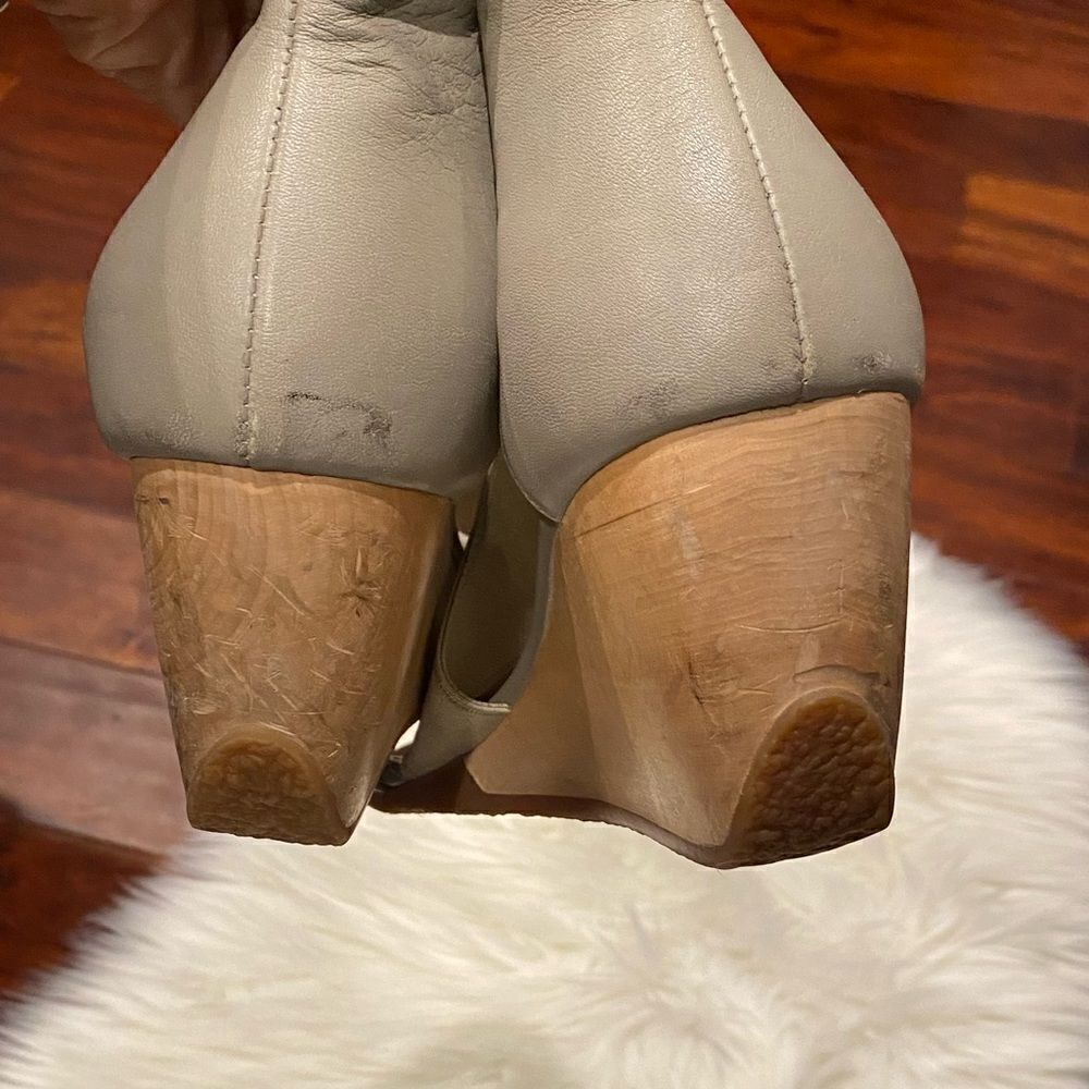 Camper Gray Crisscross Wood Wedge Heels Size 9 - Picture 3 of 9